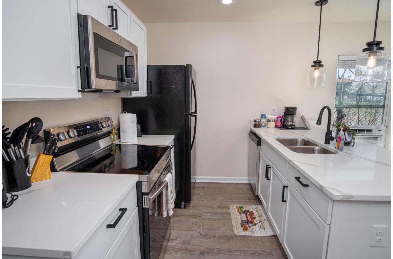 Adorable 2br Close To Riverwalk And Dt